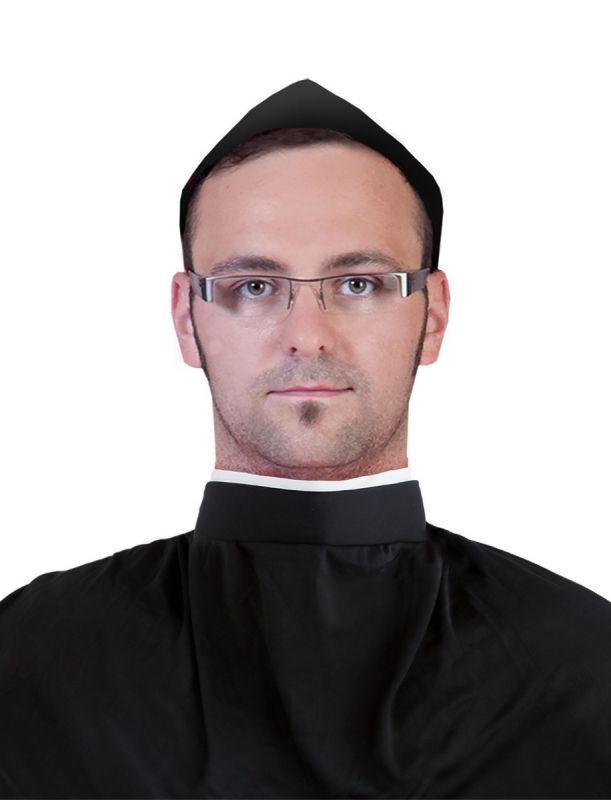 Collar-Priest