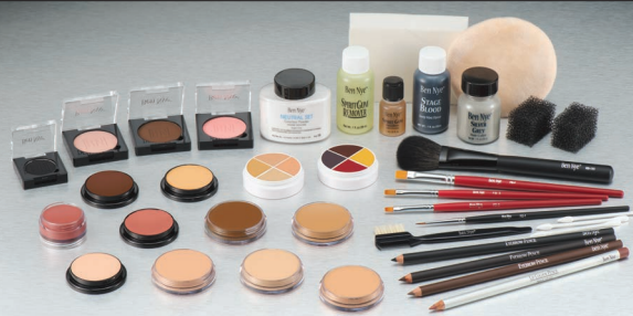 Master Production Makeup Kit