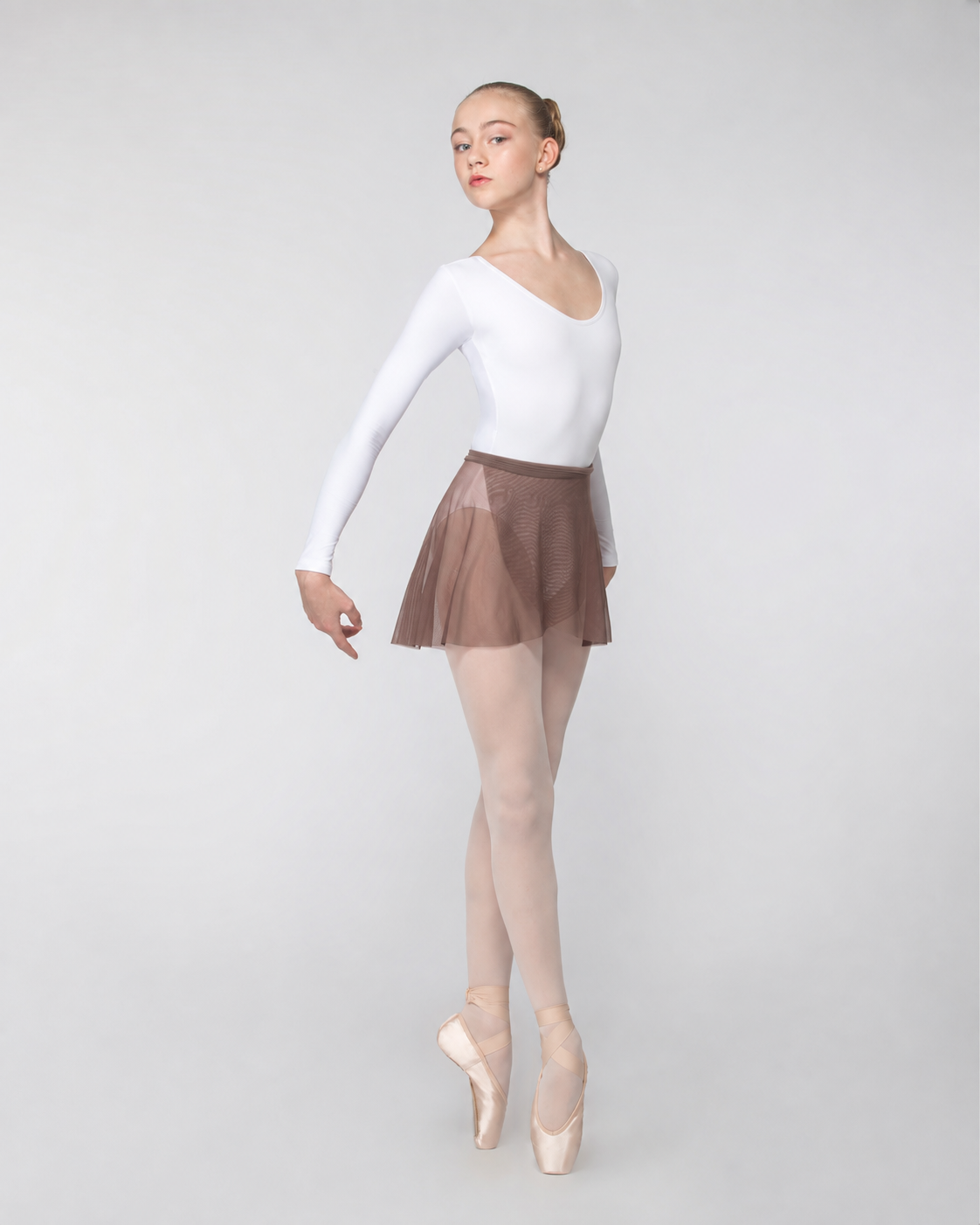 Mesh skirt with ties