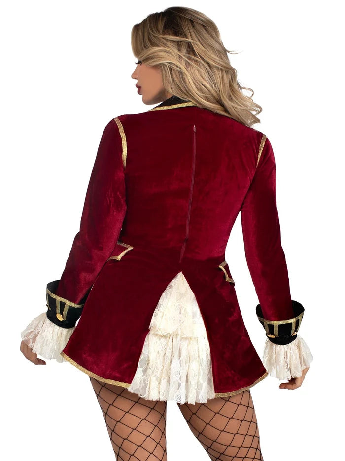 Captivating Captain Pirate