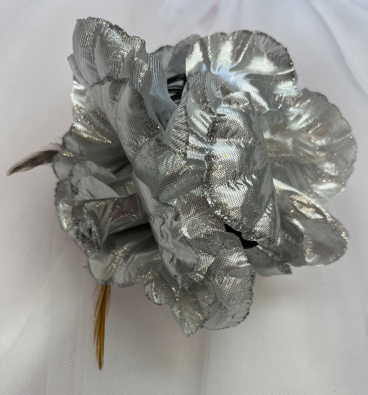 Double metal hair grip