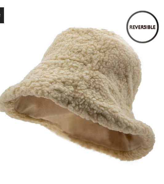 Bucket Hat Reversible Faux Fur
