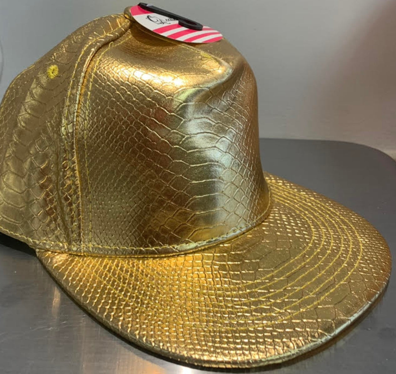 Hat Metalic Gold