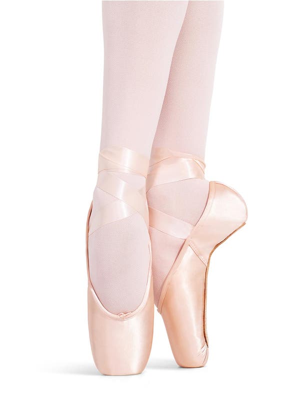 Aria Pointe Shoe